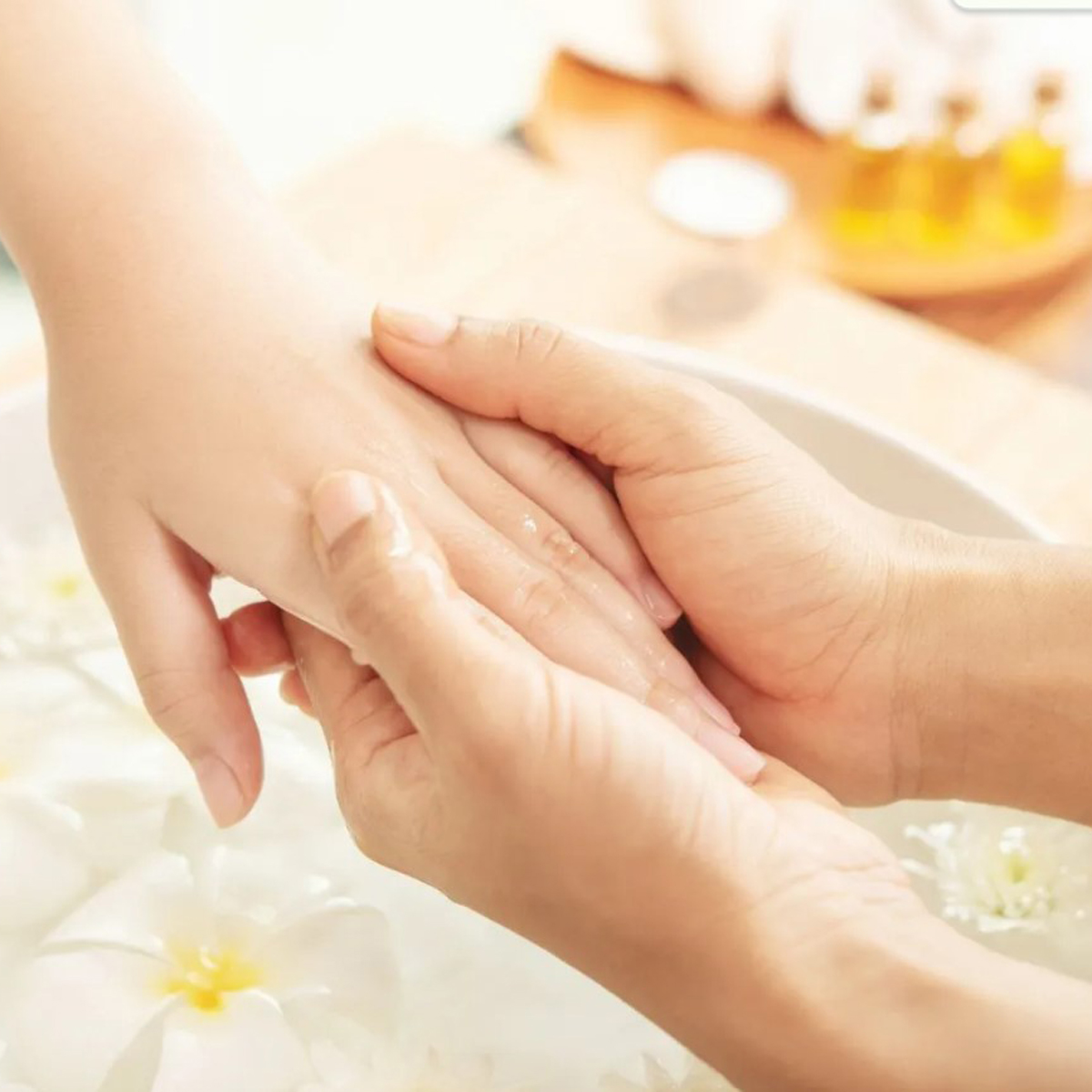 Luxurious Oil Treatment Manicure