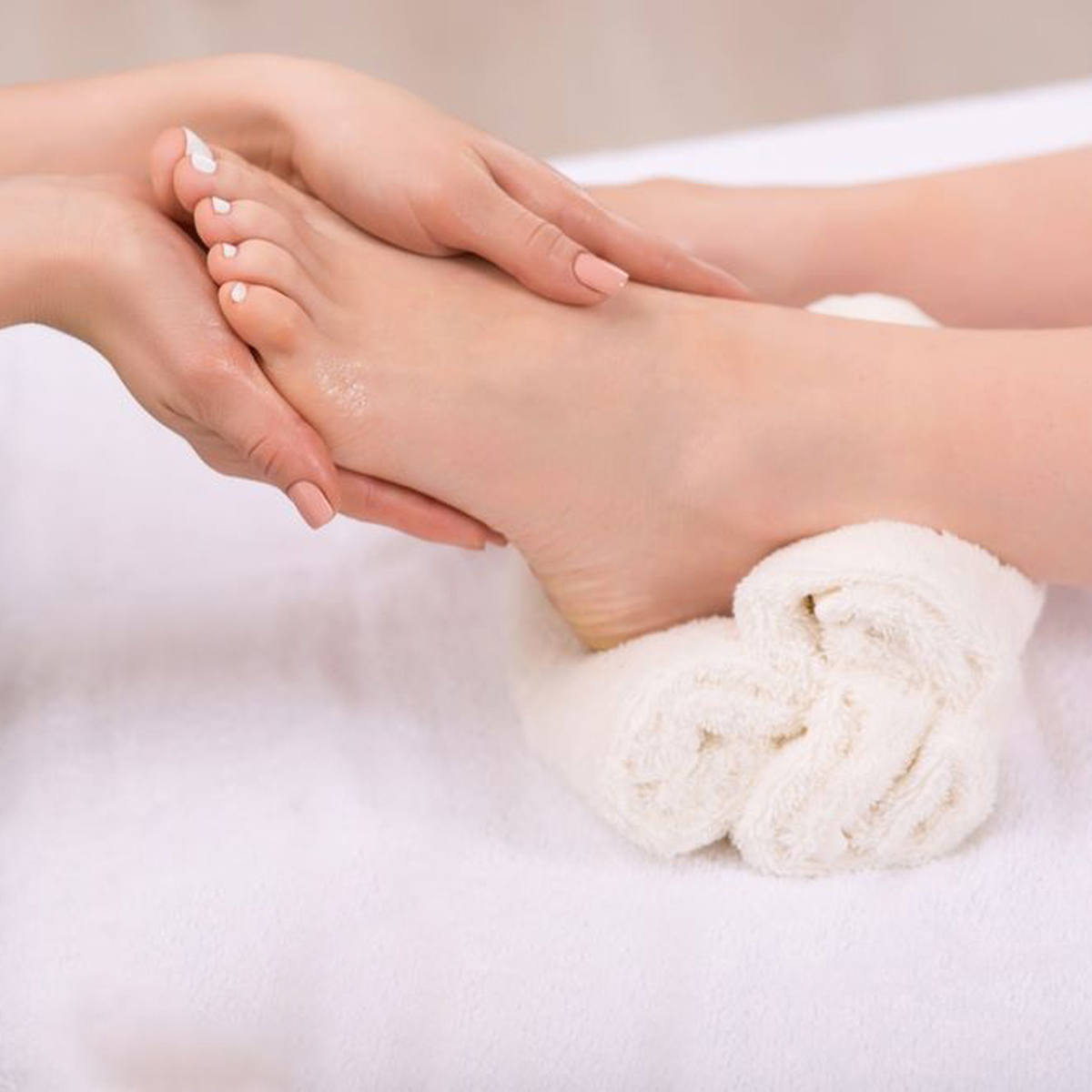 Gel Deluxe Spa Pedicure